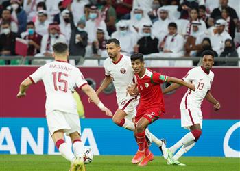 فيديو في مباراة مثيرة الفار يهدي قطر فوز ا قاتل ا أمام عمان بكأس العرب