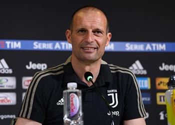 يوفنتوس يفاضل بين ضحيتي رونالدو وميسي لتدعيم هجومه في الشتاء