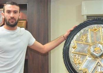 بعد تصريحات ميدو الزمالك يوضح لـ بطولات موقفه من استعادة عمر كمال