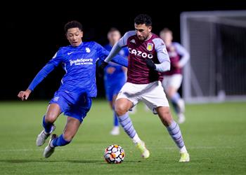 في أول مباراة بعد العودة تريزيجيه يسجل هدف ا لـ أستون فيلا أمام برمنجهام في دوري الشباب