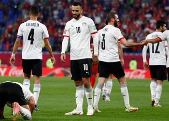 مصر في مواجهة نارية أمام الجزائر لحسم صدارة المجموعة الرابعة بكأس العرب