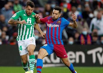 ألبا يثير القلق في معسكر برشلونة قبل مواجهة بايرن ميونخ