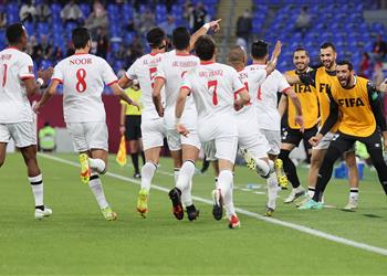 فيديو منتخب الأردن يكتسح فلسطين بخماسية ويتأهل إلى ربع نهائي كأس العرب