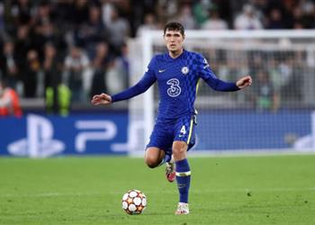 برشلونة يتواصل مجدد ا مع مدافع تشيلسي لضمه في الصيف