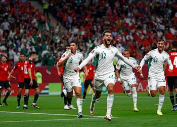 فيديو توجاي يسجل هدف الجزائر الأول أمام مصر