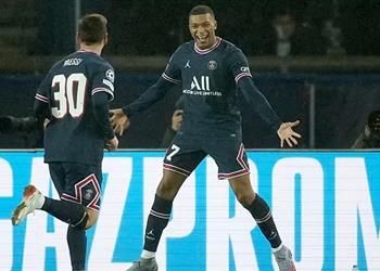 مبابي يتناسى رونالدو ميسي الأفضل في العالم