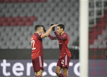 فيديو موسيالا يسجل هدف بايرن ميونخ الثالث أمام برشلونة