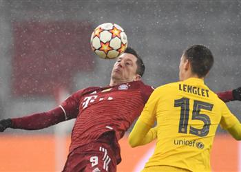 صورة على طريقة هازارد لينجليه يستفز جماهير برشلونة بعد الهزيمة من بايرن ميونخ