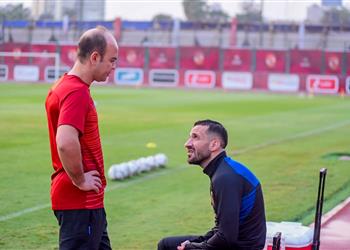 طبيب الأهلي يعلن نتيجة آشعة علي معلول بعد إصابته مع تونس