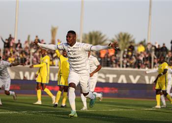 فيديو الطائي يحقق مفاجأة ويفوز على النصر في الوقت القاتل بالدوري السعودي