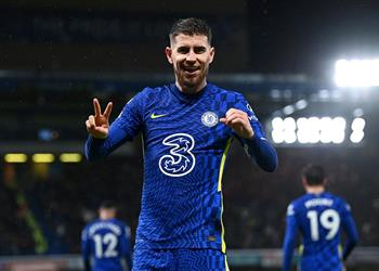 فيديو بضربتي جزاء جورجينيو يخطف فوز ا قاتل ا لـ تشيلسي أمام ليدز