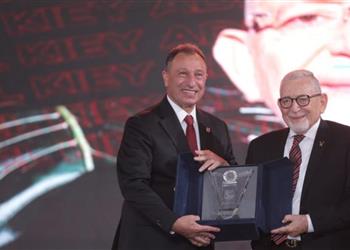 القيعي تصريحات مجاهد عن أزمة الأهلي طمأنينة موقتة ويوجه رسالة للمقللين من مونديال الأندية