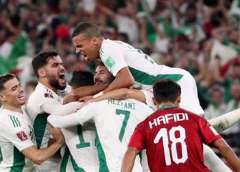 موعد والقنوات الناقلة لمباراة قطر والجزائر اليوم في كأس العرب