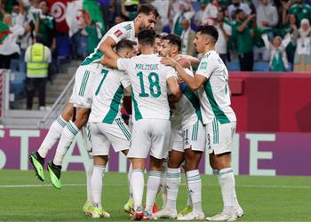 الجزائر تحطم رقم إيطاليا القياسي بعد الفوز على قطر في كأس العرب