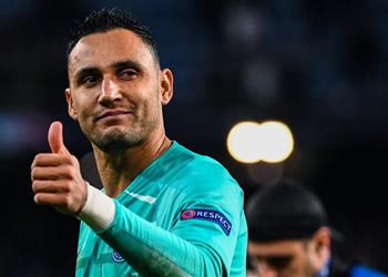 نافاس يلبي دعوة كامل أبو علي ويزور الغردقة في رأس السنة