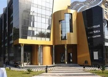 بعضوية عدلي القيعي وأحمد حسن ائتلاف إنكار الذات ي علن خوض انتخابات اتحاد الكرة