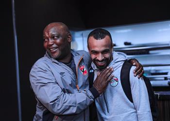 خاص موسيماني يواسي ثنائي الأهلي بسبب كأس العرب ويحفزهما لمواجهة الرجاء