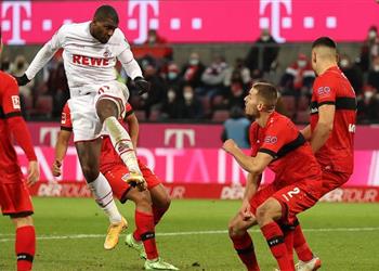 بمشاركة عمر مرموش شتوتجارت يتلقى هزيمة قاتلة من كولن في الدوري الألماني