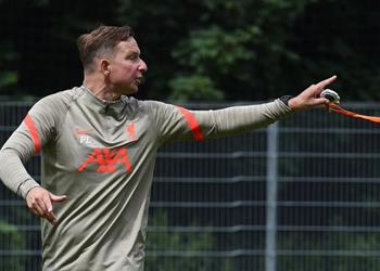 مدرب ليفربول علينا احترام تعافي اللاعبين وأخطاء الحكام تعاقب الفريق