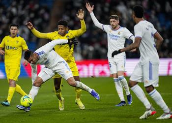 كوبيه إصابة لاعب جديد في ريال مدريد بـ كورونا واستبعاده من مباراة أتلتيك بلباو