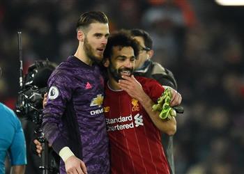 أسطورة ليفربول يطلب مساواة محمد صلاح بـ دي خيا