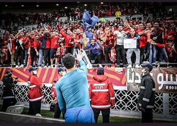 بعد لفتة محمد الشناوي مع جماهير الأهلي من هو سعيد الحظ الذي حصل على ميدالية السوبر الإفريقي