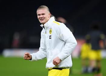 بوروسيا دورتموند يحاول إغراء هالاند وتحصينه من كبار أوروبا