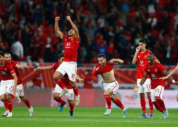 تقارير مغربية العين الإماراتي يفاوض الأهلي لضم بدر بانون والرجاء يترقب