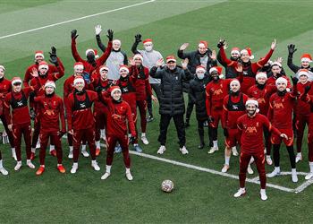 صور بعد تعافيهم من كورونا ليفربول يستعيد فان دايك وثنائي الفريق قبل مباراة ليستر سيتي