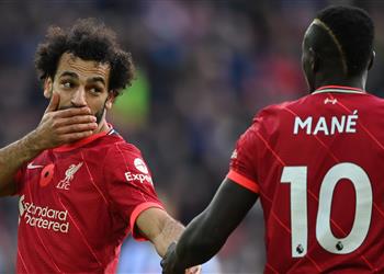 ماني لا يمكنك اختيار لاعب أفضل في العالم من محمد صلاح ولكني أسرع منه
