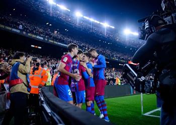 سبورت برشلونة يفاضل بين 3 مدافعين لتدعيم مركز الظهير الأيمن