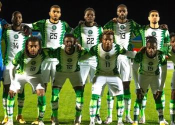 منافس مصر نيجيريا تعلن القائمة النهائية المشاركة في أمم إفريقيا 2021 القوة الضاربة