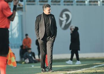 إيهاب جلال ي علق على خطأ شريف إكرامي في مباراة بيراميدز وإنبي