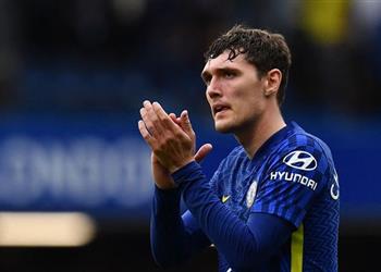 سبورت دي ليخت يتسبب في إيقاف مفاوضات برشلونة مع كريستنسن