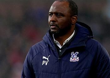 مدرب كريستال بالاس أمم إفريقيا تحتاج لاحترام أكثر ولن أمنع اللاعبين من المشاركة