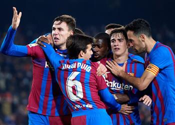 سبورت بيع لاعبين ومكافأة ثنائي الشباب أسبوع كبير ينتظر برشلونة قبل الميركاتو الشتوي