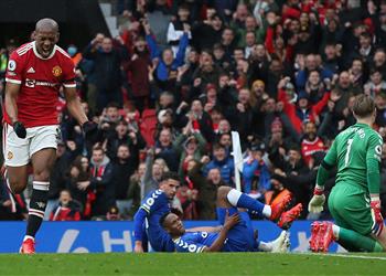 مواعيد مباريات اليوم الإثنين 27 12 2021 والقنوات الناقلة مانشستر يونايتد يواجه نيوكاسل والأهلي ضد الرائد