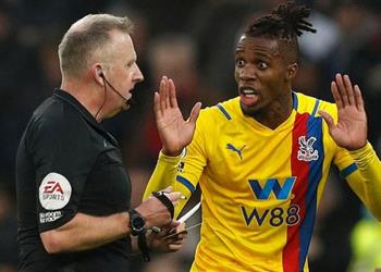 كراوتش ينتقد زاها بعد طرده ضد توتنهام متهور وغبي