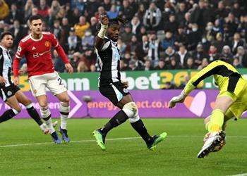 فيديو دي خيا يتألق ومانشستر يونايتد يكتفي بالتعادل مع نيوكاسل في ختام البوكسينج داي