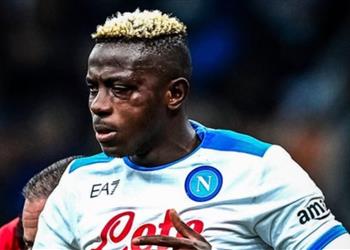 منافس مصر طبيب أوسيمين يصدم نيجيريا قبل انطلاق كأس أمم إفريقيا