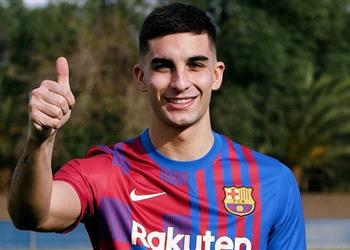 بعد فيران توريس برشلونة يحسم صفقة هجومية جديدة