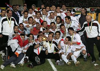 ديلي ميل انتصرت رغم الصعاب هكذا صنعت مصر التاريخ مع ثلاثية غير مسبوقة في أمم إفريقيا