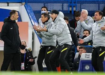 الاتحاد الإنجليزي يوجه تحذير ا لـ توخيل بعد تصرفه في مباراة تشيلسي وبرايتون