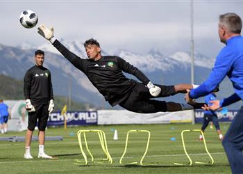 رسمي ا وحيد خليلوزيتش يضم رضا التكناوتي لقائمة المغرب لـ كأس أمم إفريقيا