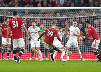 ماكتومناي لعبت م صاب ا أمام بيرنلي وقدمنا أفضل أداء لـ مانشستر يونايتد مع رانجنيك