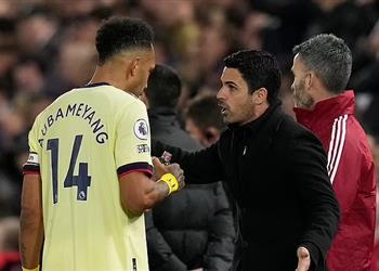 بعد أزمة شارة القيادة أرتيتا يؤكد انضمام أوباميانج للجابون في أمم إفريقيا