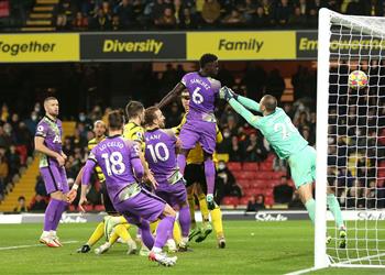 فيديو دافينسون سانشيز يقود توتنهام لفوز قاتل على واتفورد في الدوري الإنجليزي