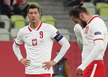 مدرب بيراميدز السابق مرشح لـ منتخب بولندا وقيادته إلى كأس العالم 2022