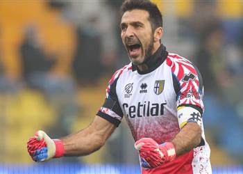 بارما يعلن إصابة جيانلويجي بوفون بـ فيروس كورونا