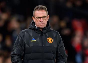 ميرور 11 لاعب ا يهددون بمغادرة مانشستر يونايتد بسبب رانجنيك